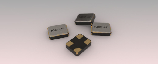 石英晶体SMD封装IQXC-42，尺寸长2mm x宽1,6mm x高0,5mm。用于印刷电路板缩略图